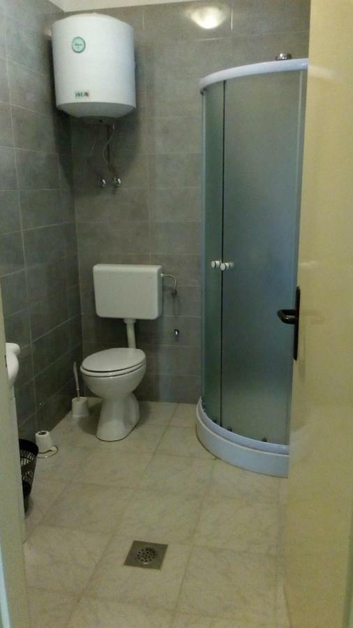 Ante Apartment Starigrad Paklenica Exteriör bild
